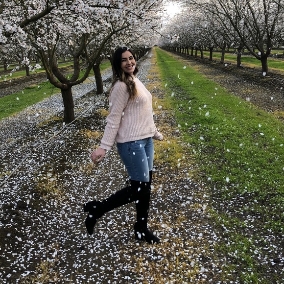 Black high heeled over the knee boots - Picture 3 of 6